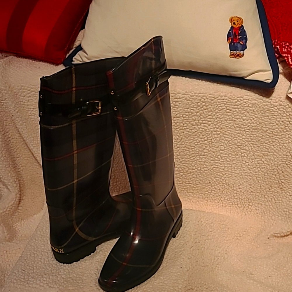 Lauren Ralph Lauren Rossalyn II rubber rain boots 10B runs small women's shoes